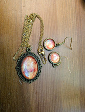Charger l'image dans la galerie, Bijou orange et or Madeleine Fortier