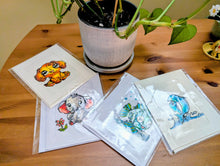 Charger l'image dans la galerie, Cartes de souhaits peinture vitrail, animaux et poissons Cartes Madeleine Fortier, écrivaine