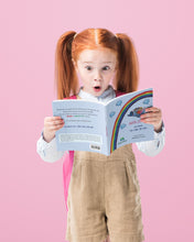 Charger l'image dans la galerie, Voyages - Livre pour enfants, Marjorie au pays de l'arc-en-ciel Livres et activités pour enfants - Voyages Madeleine Fortier, écrivaine